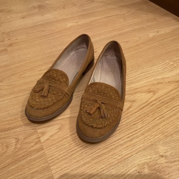 Лоферы женские