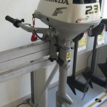 Авито лодочные моторы 30 л с. Авито лодочные моторы 30 л с. Лодочный мотор вихрь 30р электрон. Новый лодочный мотор yamaha. Ямаха 30 трехпоршневая.