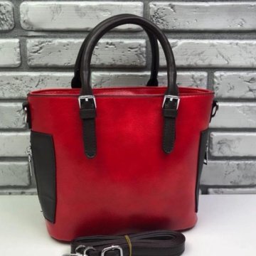  Новая женская сумка 