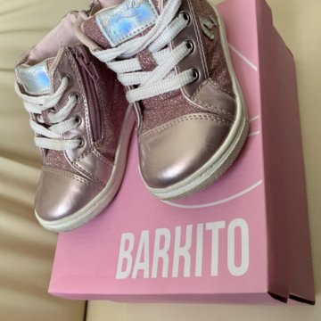 Ботинки на девочку Barkito 22 размер