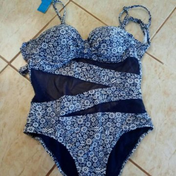 Купальник 46 размера