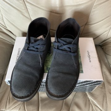 Женские осенние ботинки