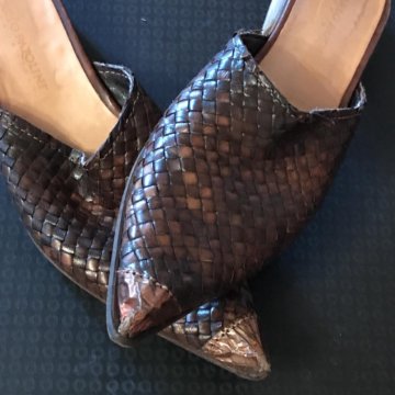 Сабо из тончайшей плетеной кожи- италия