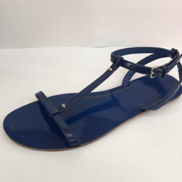 Женские сандалии