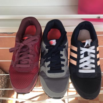 Кроссовки Nike 36