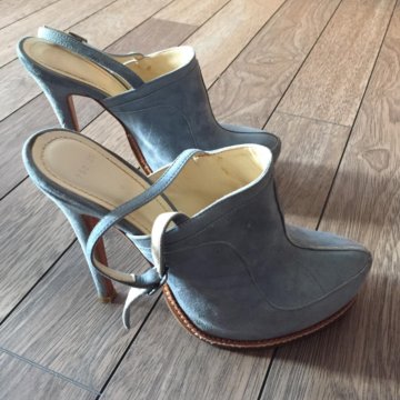 Закрытые сабо Pier Lucci (Италия)