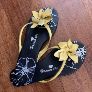 Тапочки / шлепки летние