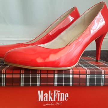 Туфли красные