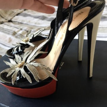 Босоножки Nando Muzi Италия 39 размер Swarovski