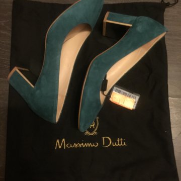 37 Массимо Дутти