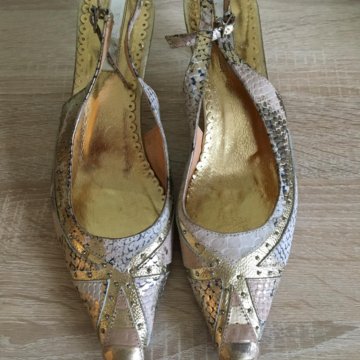 Туфли, босоножки