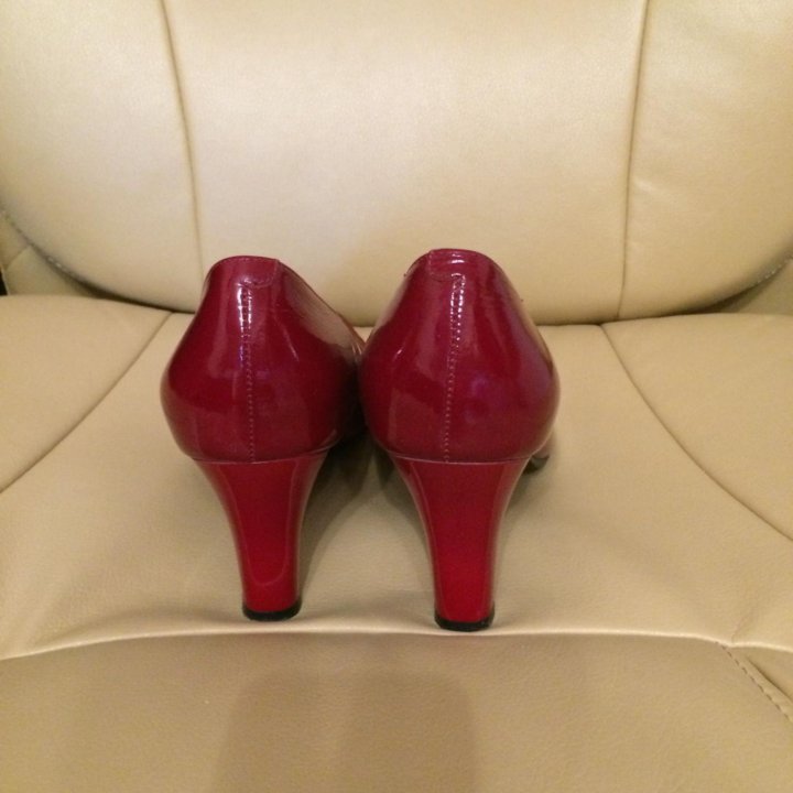 Кожаные туфли