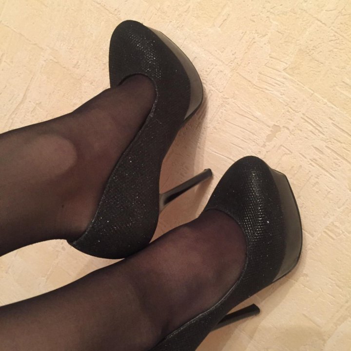 Черные туфли