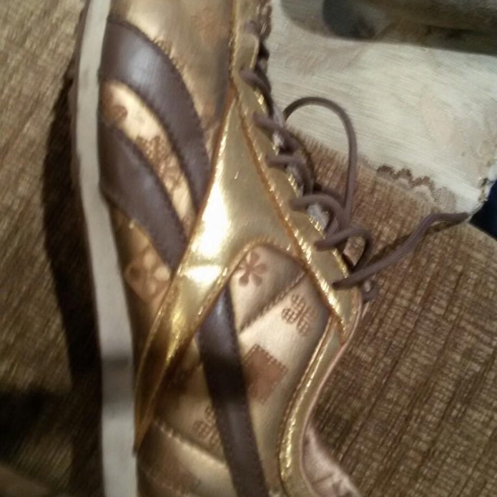 Кроссовки Reebok