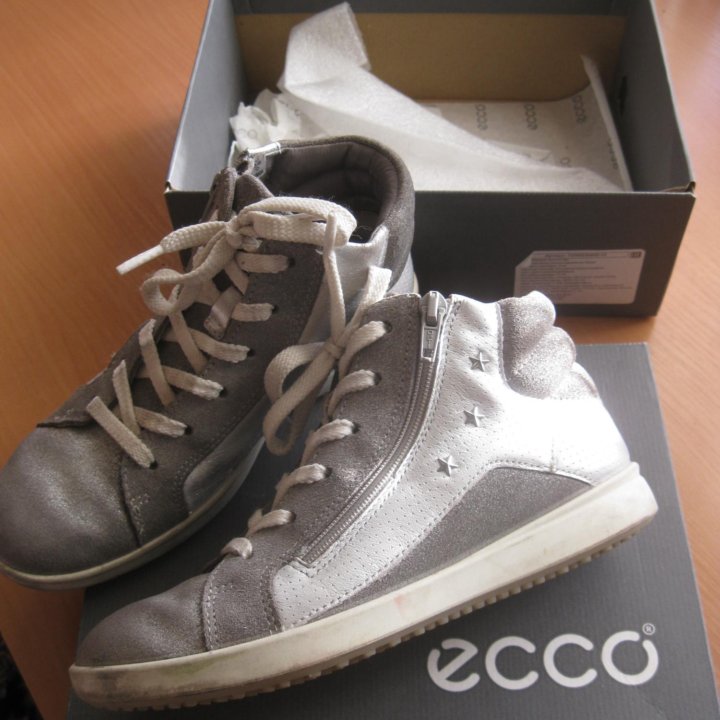 Ботинки Ecco Elli.