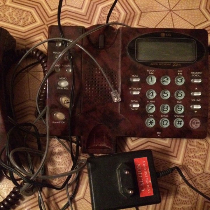 Стационарный телефон