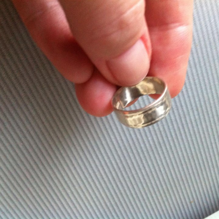 Кольцо серебро