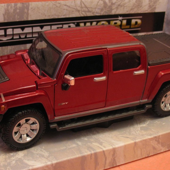 Коллекционная модель машинки Hummer H3 М1:24 №57