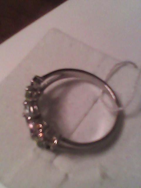 Серебряное кольцо