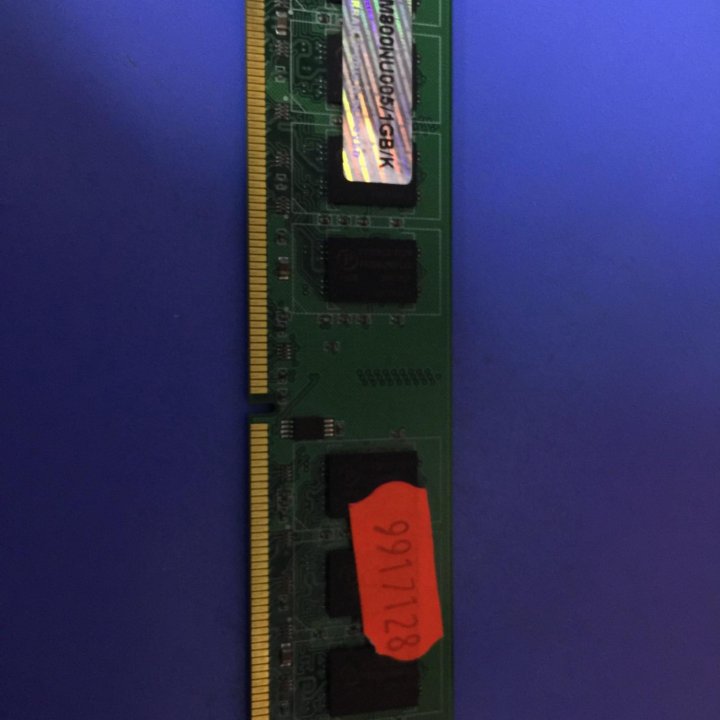 Продам DDR2 1GB