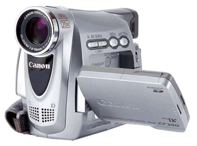 камера Canon MV 830i