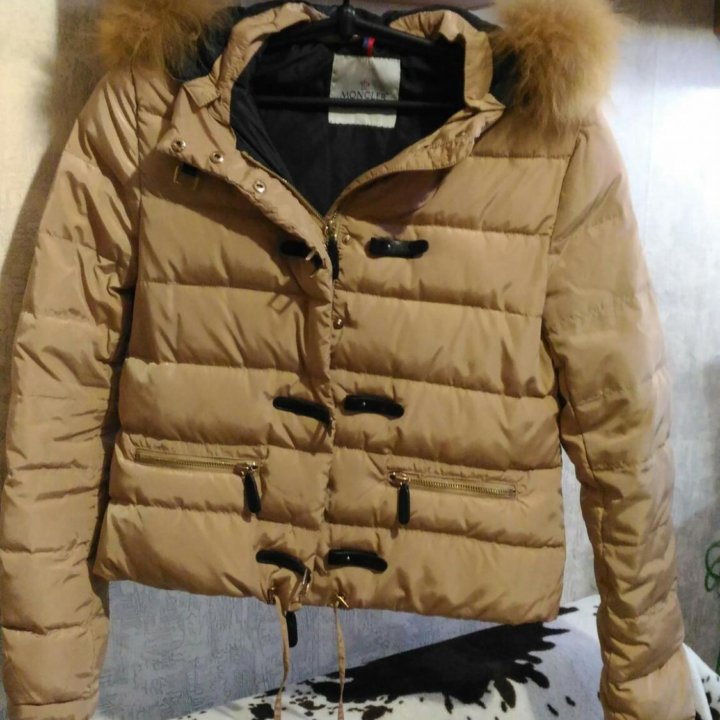 Куртка фирменная(MONCLER)