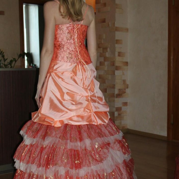Свадебное /вечернее платье