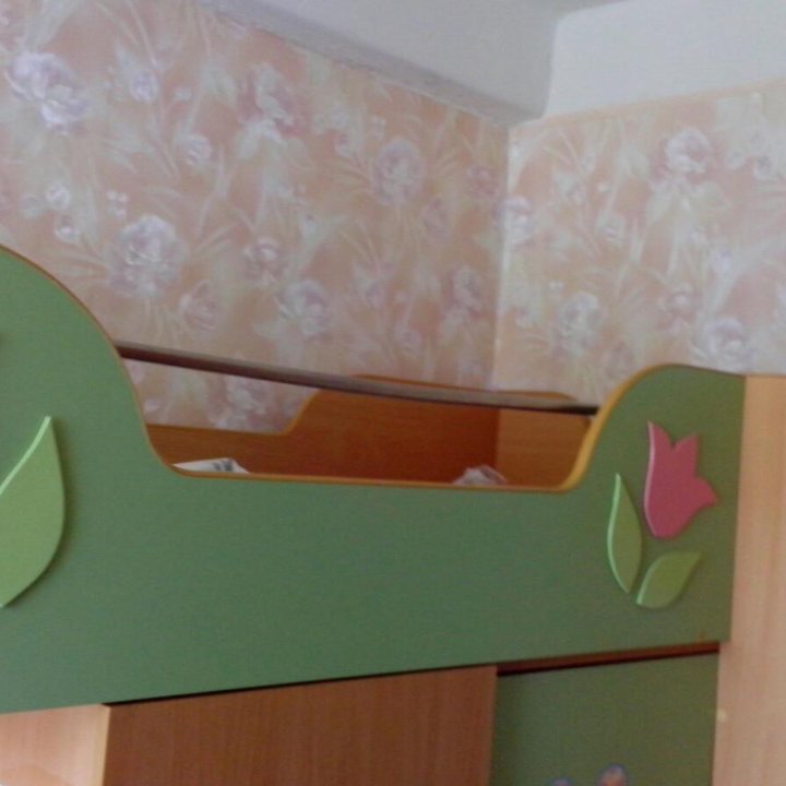 Кровать- чердак детская с рабочим местом