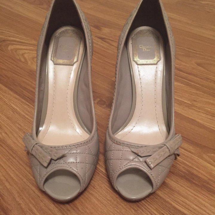 Кожаные туфли