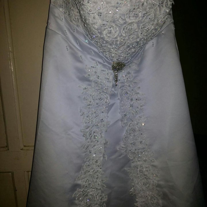 Продам свадебное платье .
