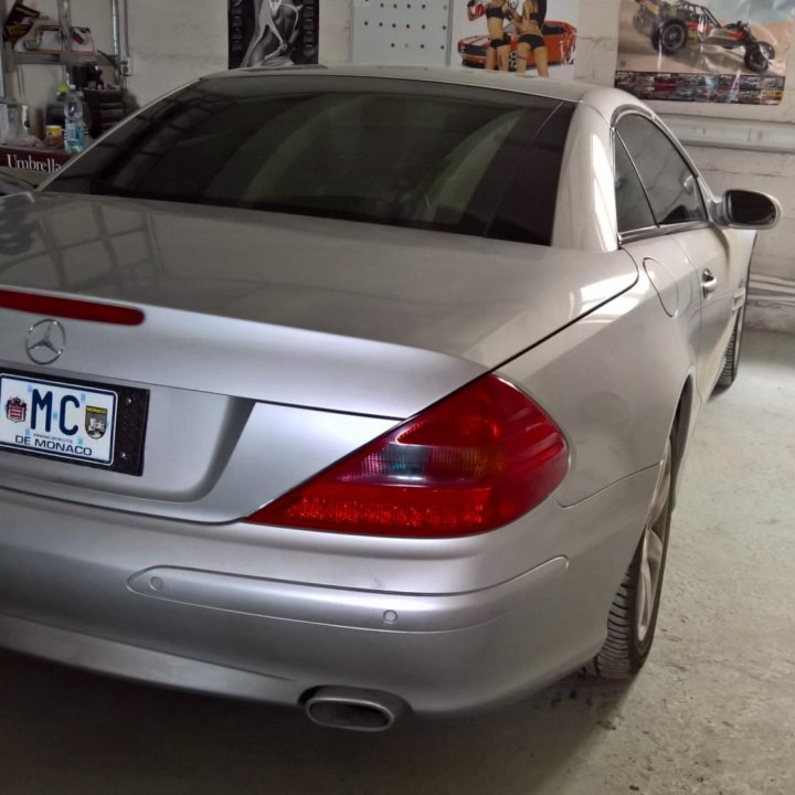 Mercedes SL500 (R230)