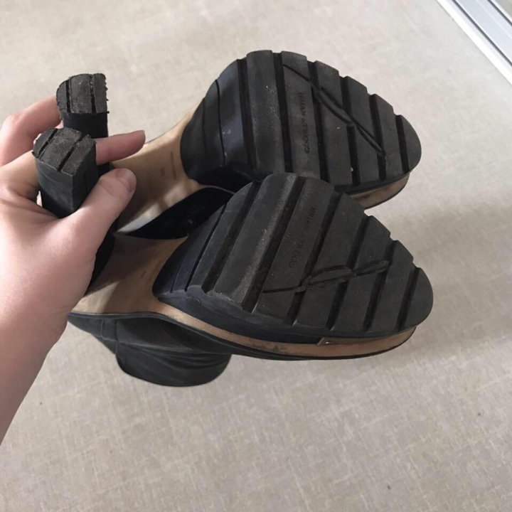 ботильоны Brain Atwood