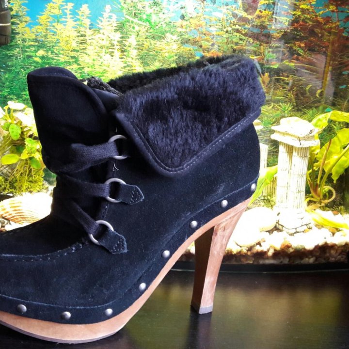 Ботильоны Guess