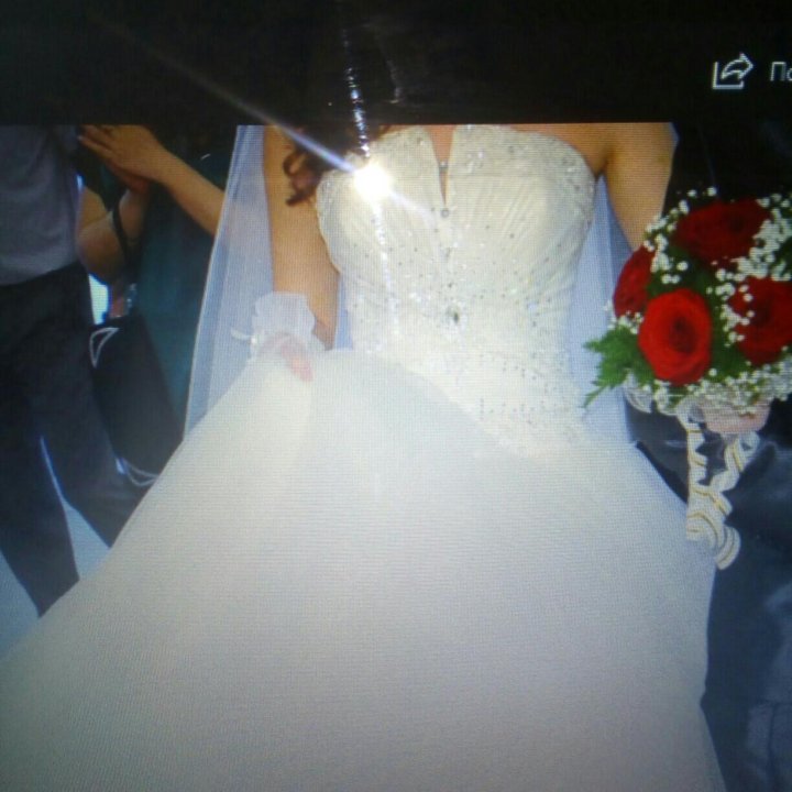 Свадебное платье