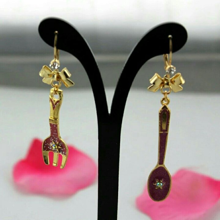 Оригинальные серьги