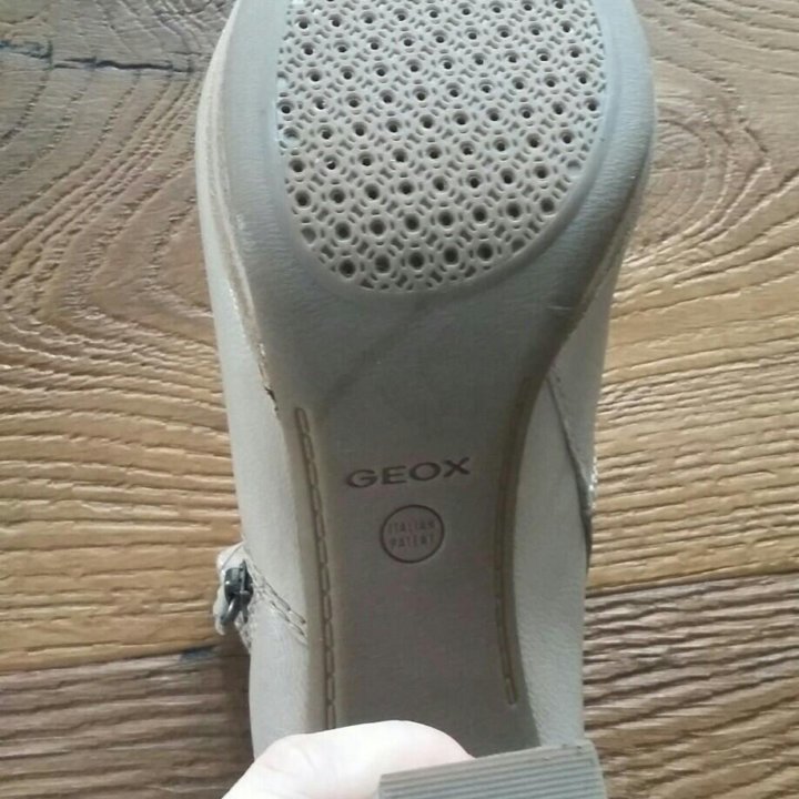 Ботильоны geox