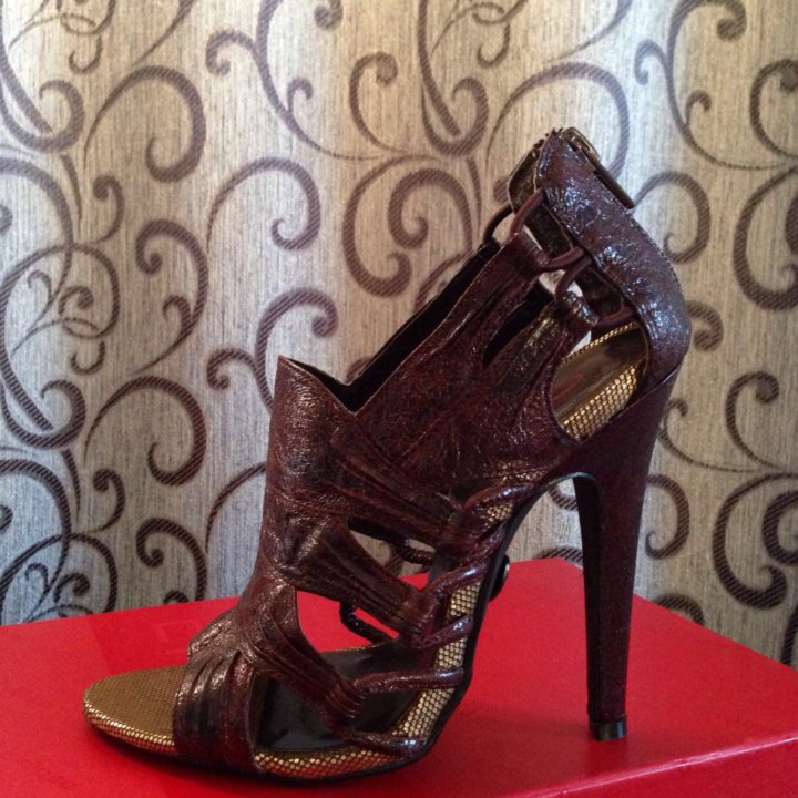 ????Босоножки MORGAN????