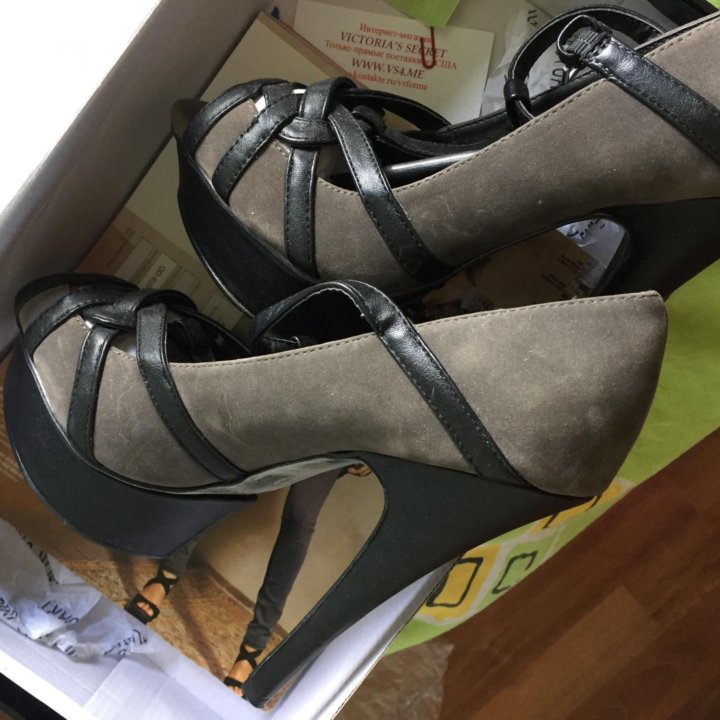 Туфли Colin Stuart