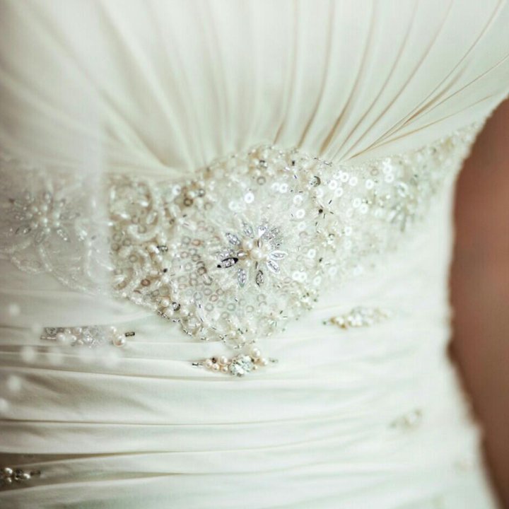 Продам платье