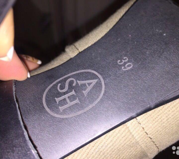 Босоножки Ash