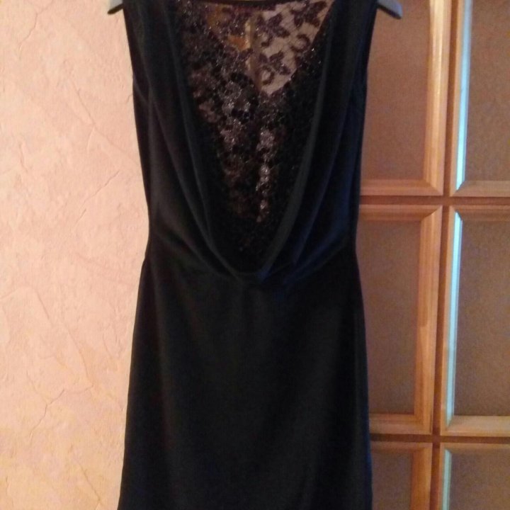 Платье вечернее