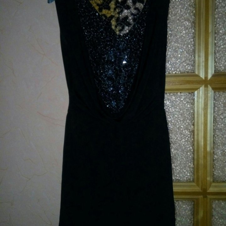 Платье вечернее