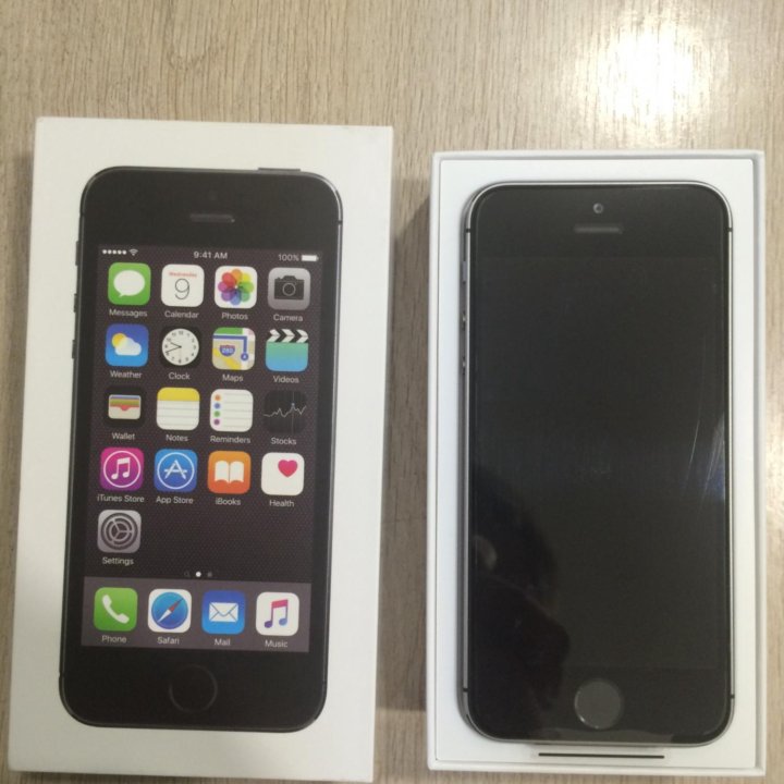 iPhone 5s, Space Gray, 16GB