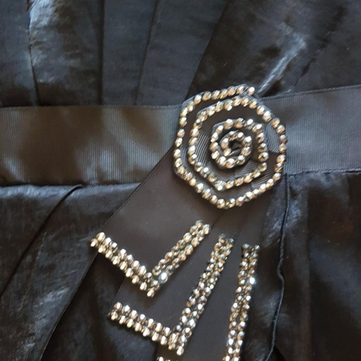 Платье коктельное