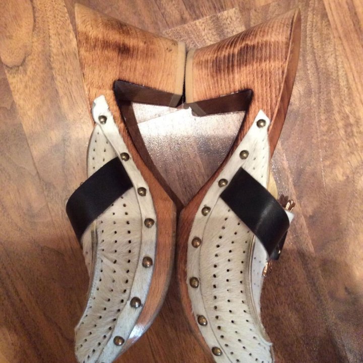 Сабо , туфли