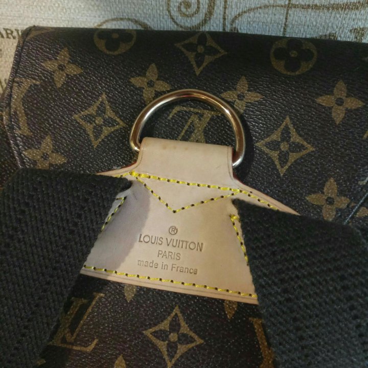 Рюкзак LOUIS VUITTON