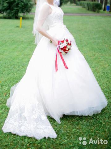 Свадебное платье