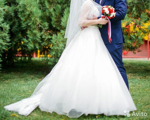 Свадебное платье