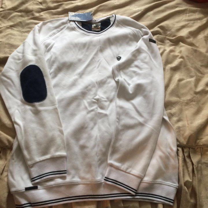 Кофта новая