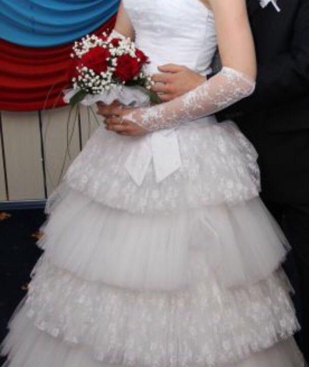 Свадебное платье